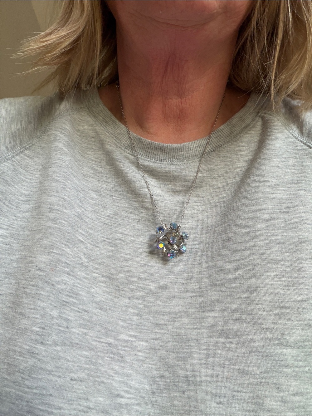 Blue Crystal Cluster Pendant Necklace - Picture 4 of 5